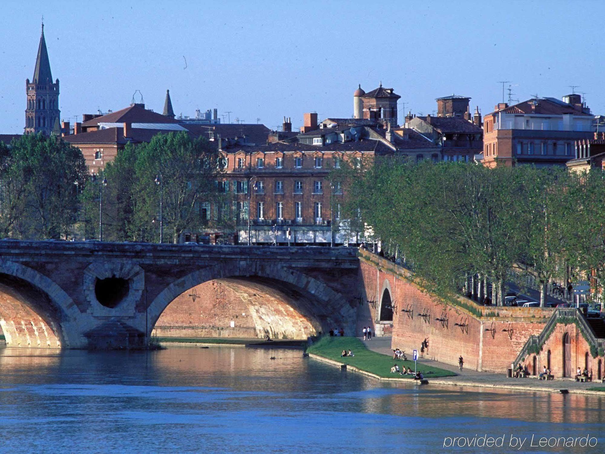 Отель Ibis Toulouse Pont Jumeaux Экстерьер фото