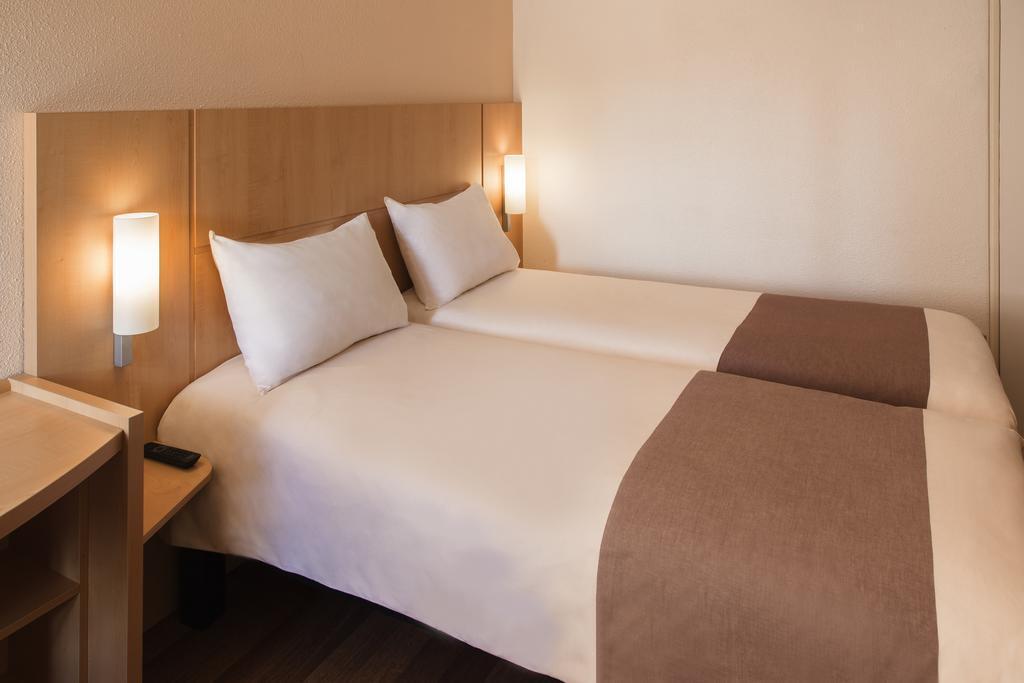 Отель Ibis Toulouse Pont Jumeaux Экстерьер фото